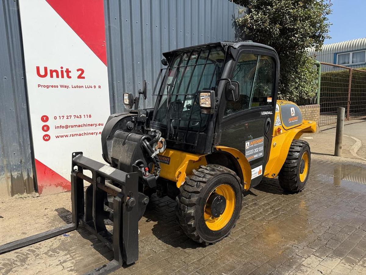 Used JCB 520-40 2t 4m Telehandler