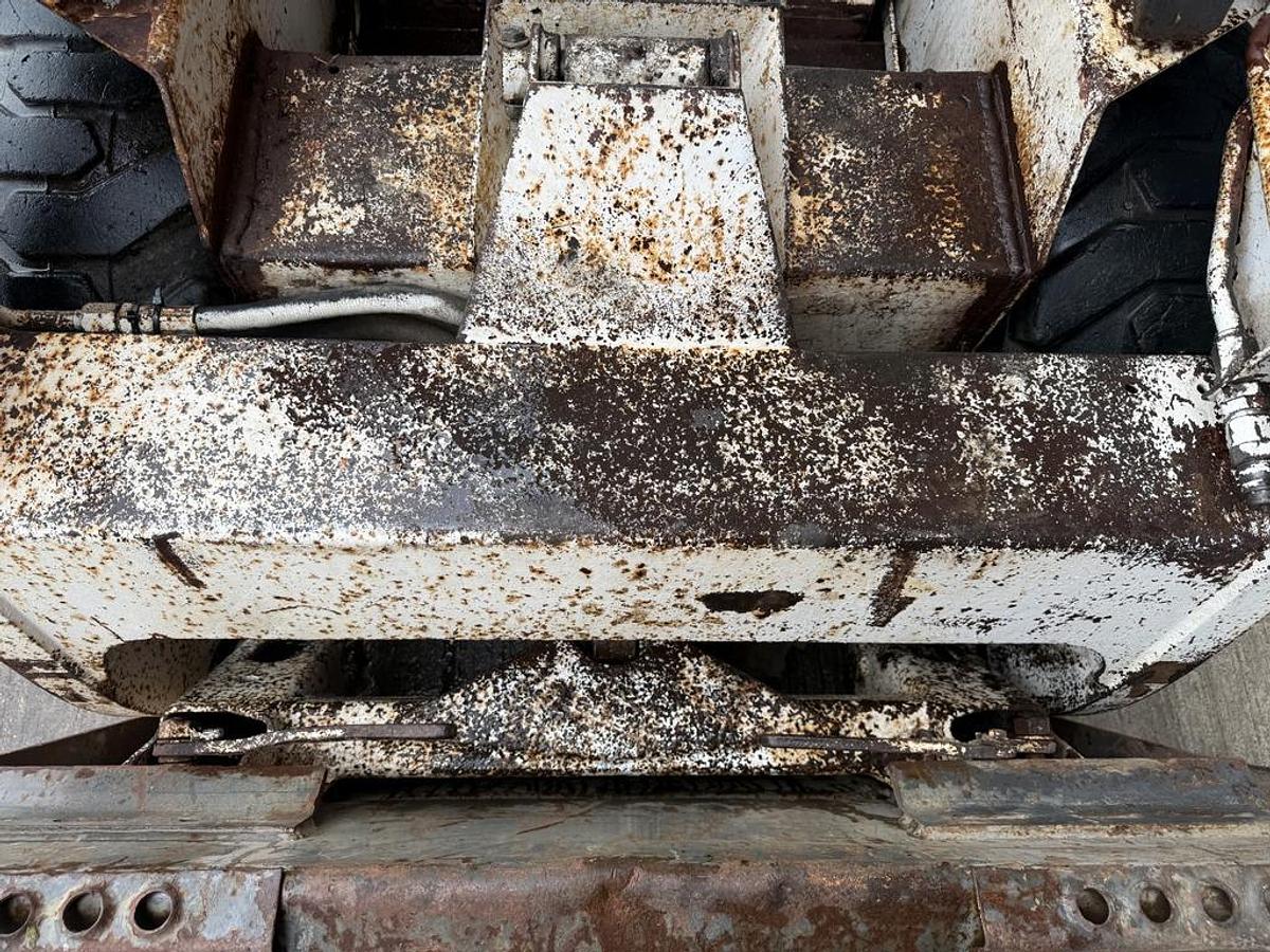 Used Bobcat 631 Skid Steer Loader