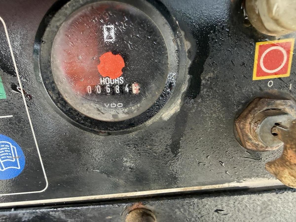 Used Doosan 7/31E+ 3 m3/min Compressor