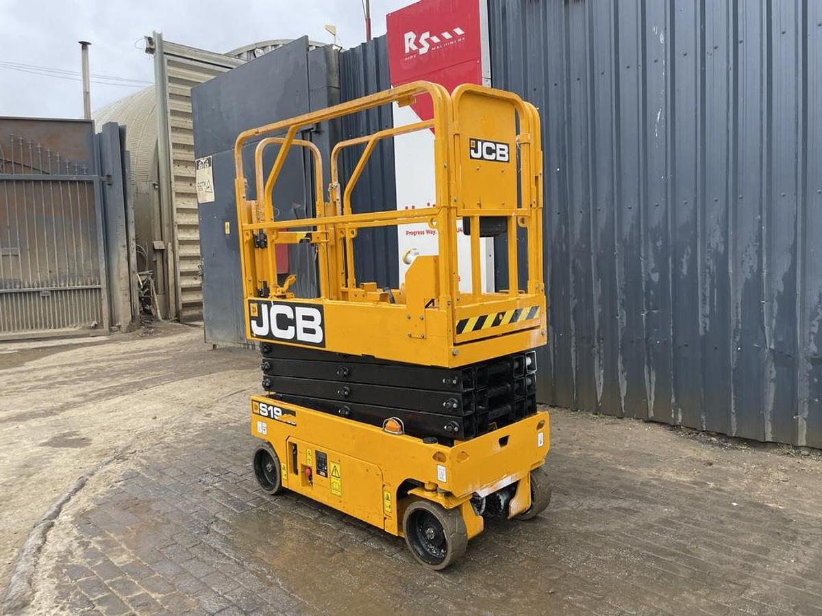 Used JCB S1930E 8m Electric Scissor Lift
