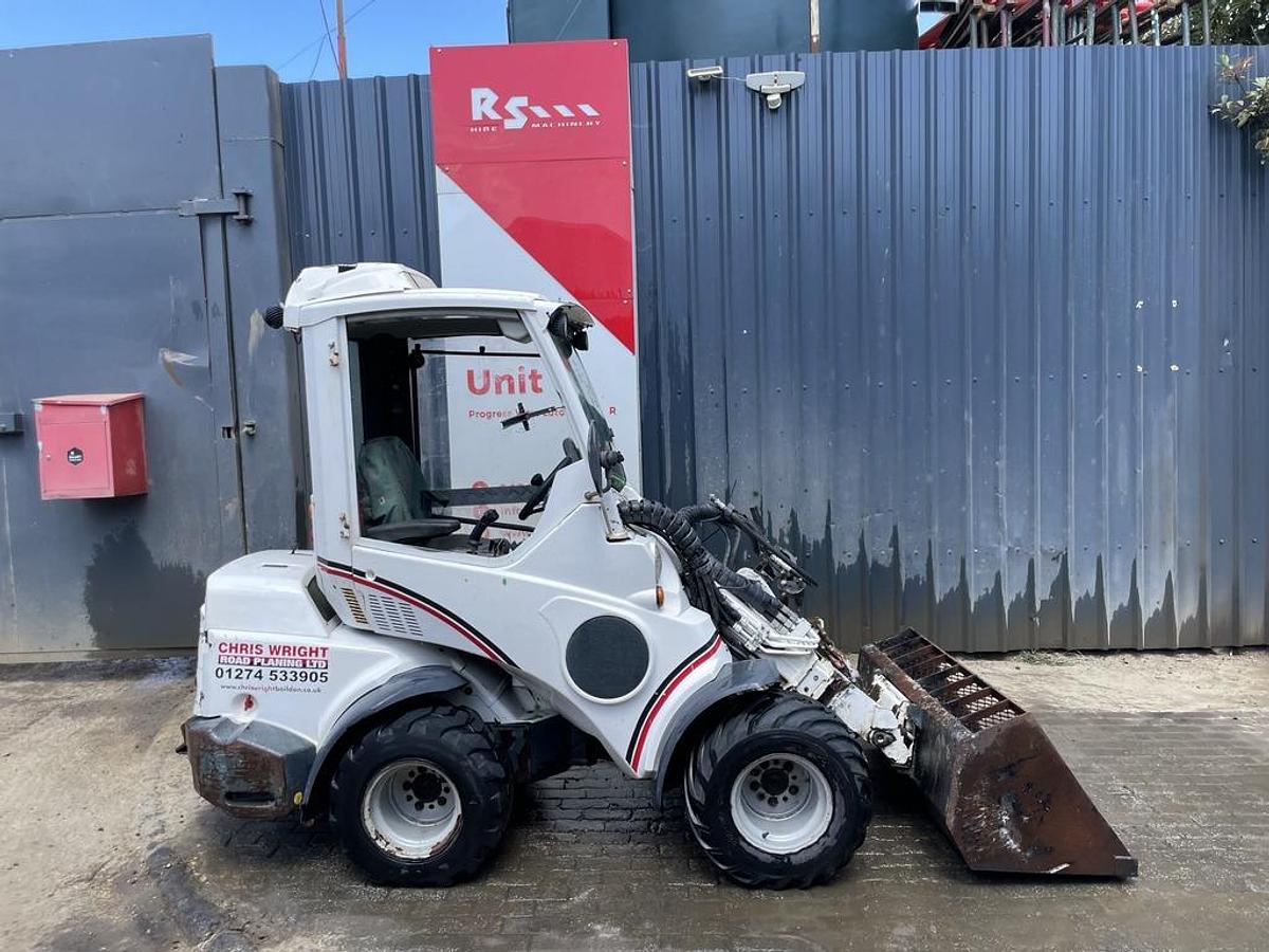 Used Avant 640 Articulated Telescopic Loader