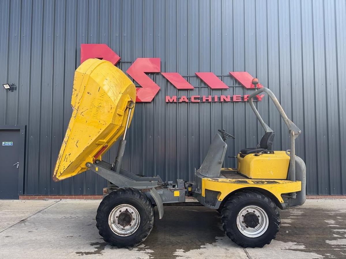 Used Lifton 5001 5 Ton Swivel Dumper