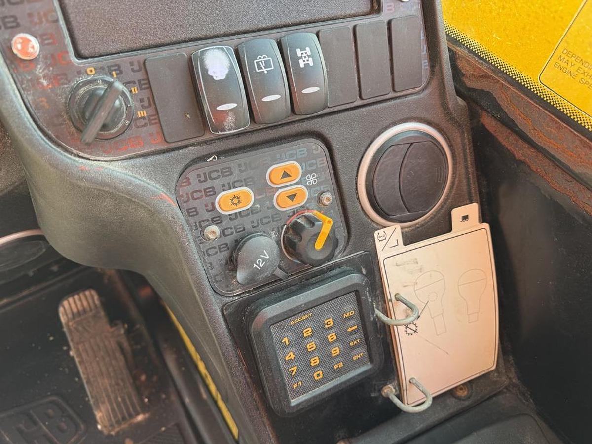 Used JCB 531-70 7m Telehandler