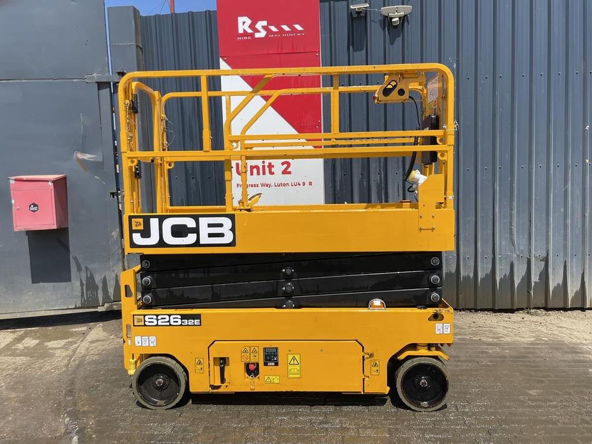 Used JCB S2632E 10m Electric Scissor Lift