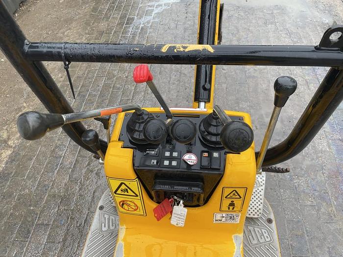 Used JCB 8008 CTS