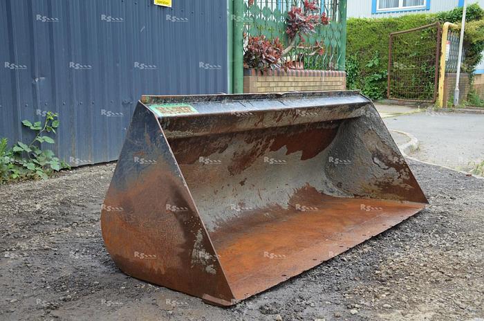 Used STRICKLAND BUCKET