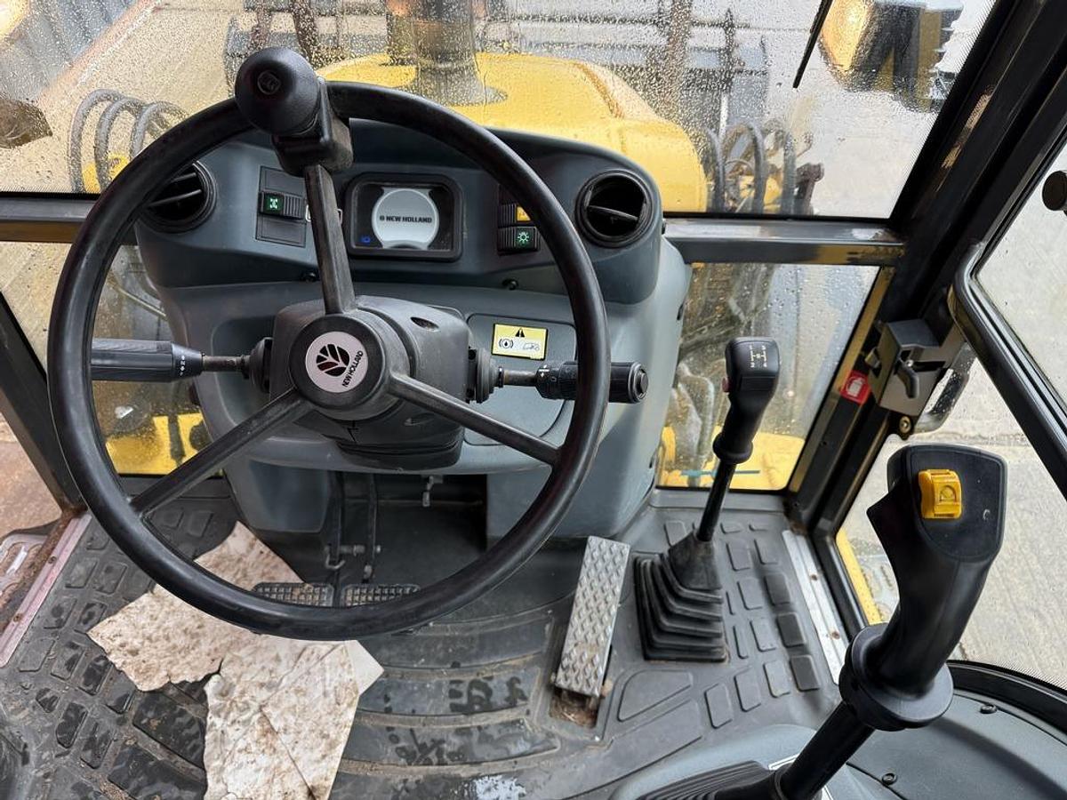 Used New Holland B110-4PT Backhoe Loader