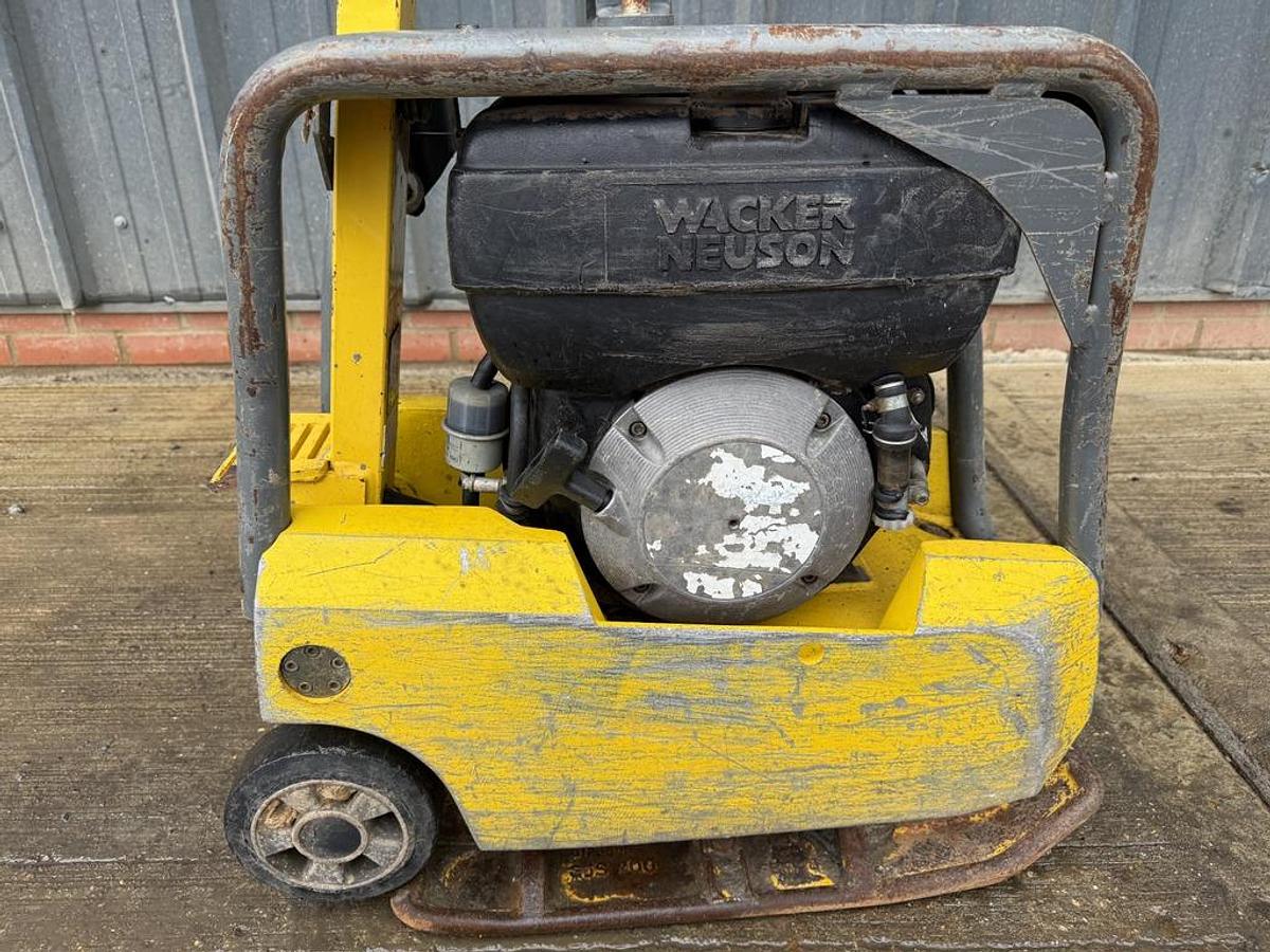 Used Wacker Neuson DPU2540H 160kg Plate Compactor