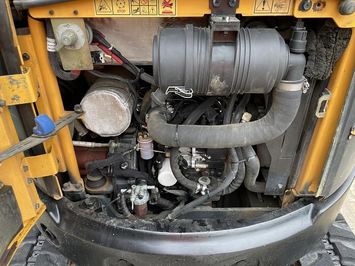 Used HYUNDAI ROBEX 27Z-9