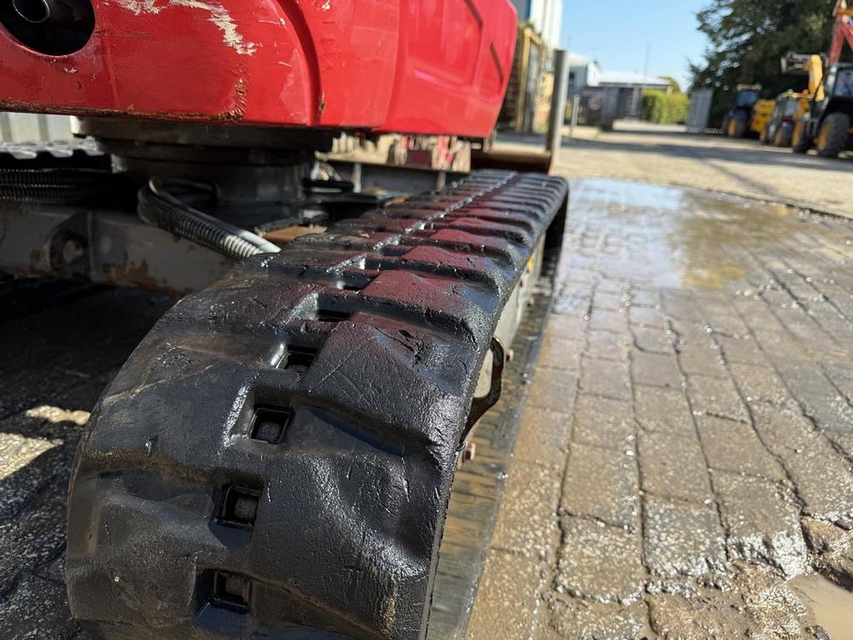 Used Takeuchi TB215R 1.6t Mini Excavator