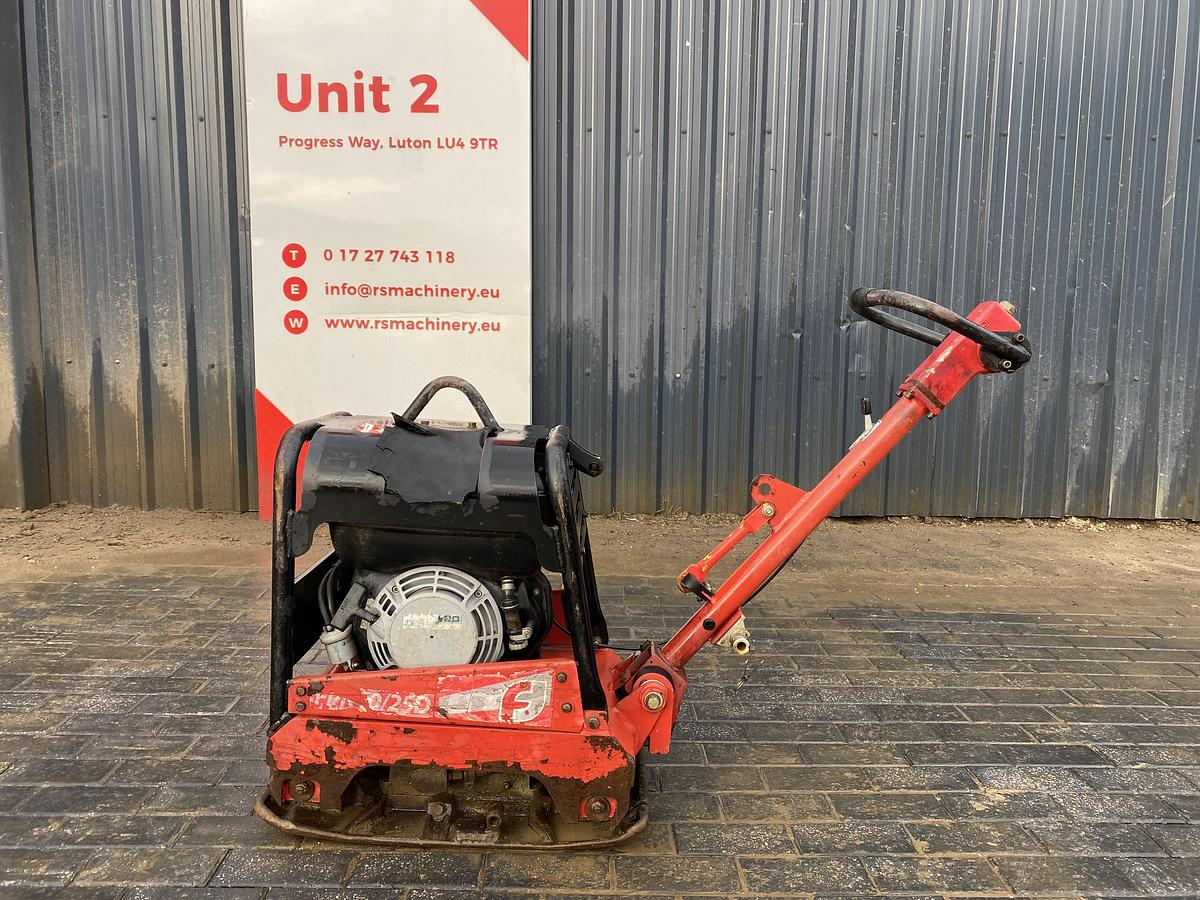 Used FAIRPORT FPR4025A Compactor Plate