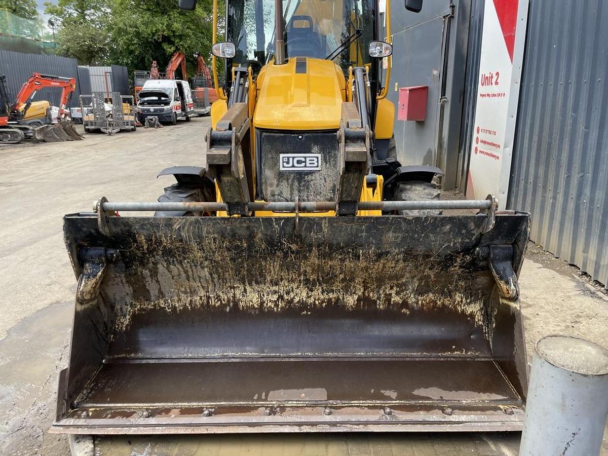 Used JCB 3CX Sitemaster Plus Backhoe Loader