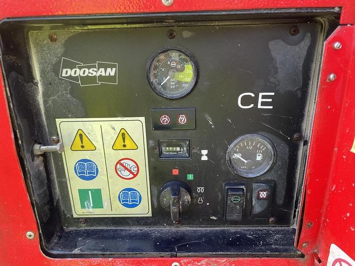 Used Doosan 7/120 12.0 m3/min Compressor