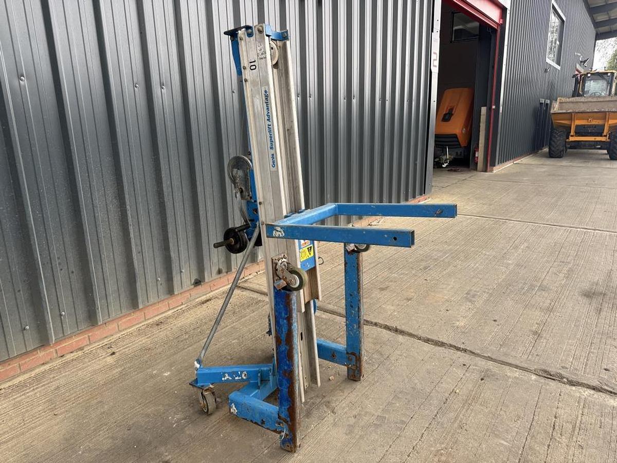 Used Genie SLA-10 Material Lift