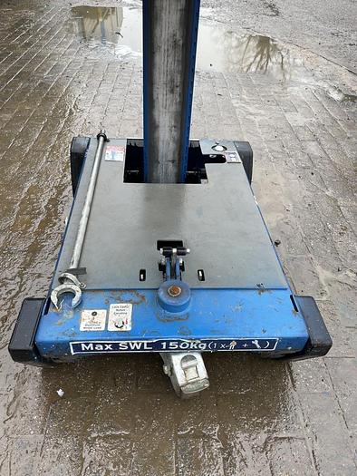 Used POWER TOWERS PECOLIFT