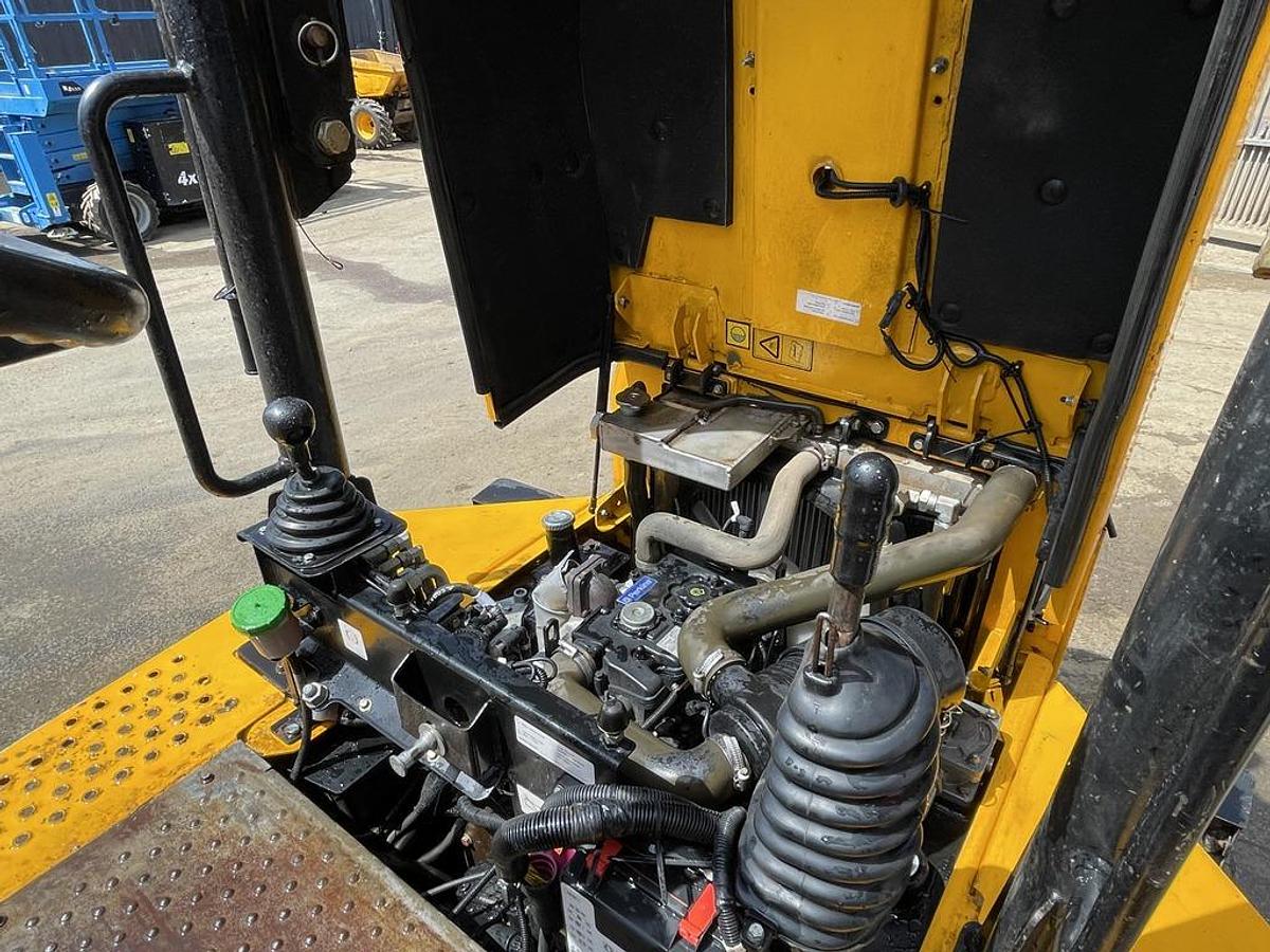 Used JCB 3T-2 ST 3 Ton Swivel Dumper