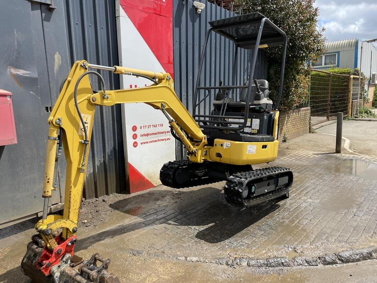 Used Komatsu PC14R-3 HS 1,7t Mini Excavator