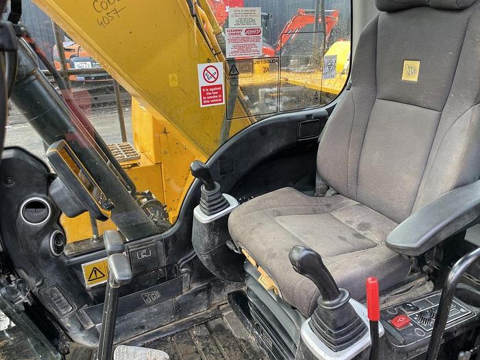 Used JCB JS130 LC+