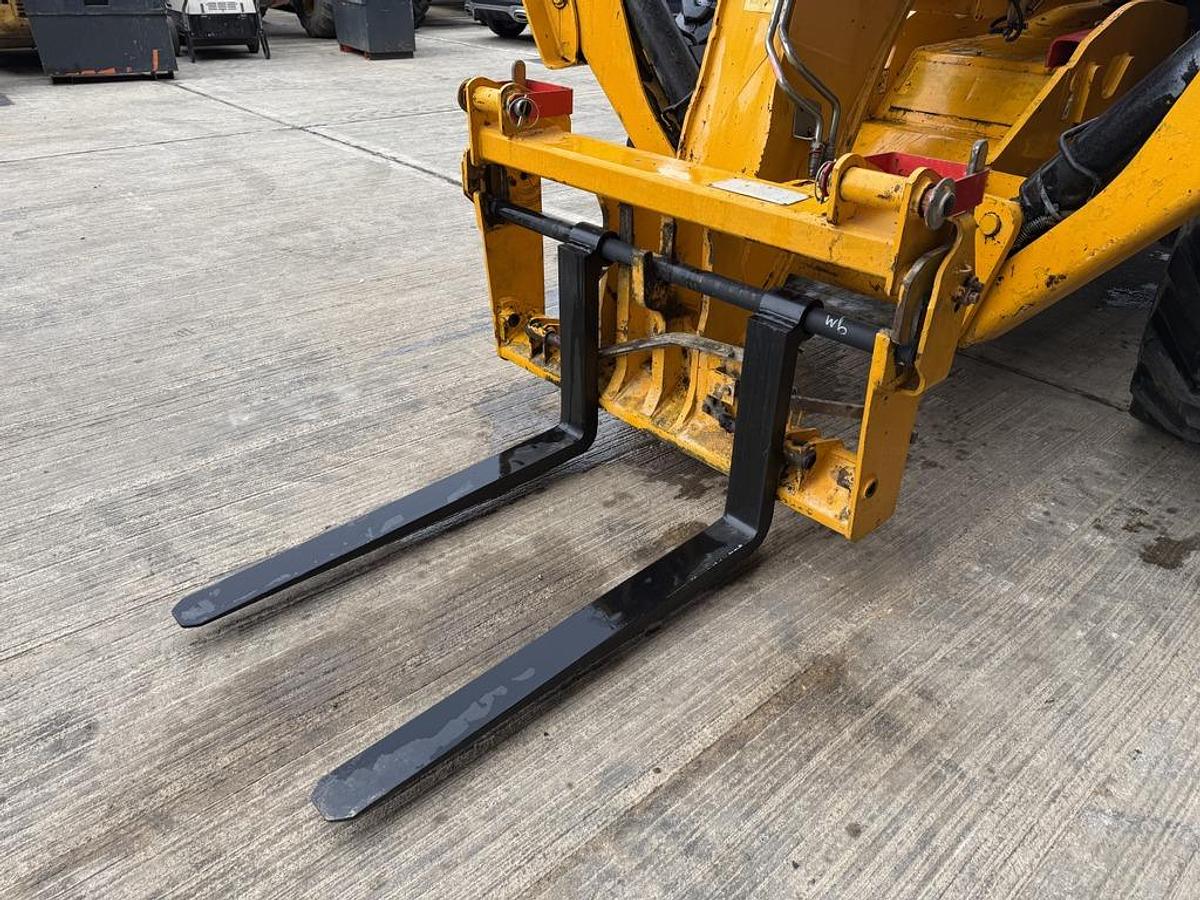 Used JCB 533-105 10.5m Telehandler