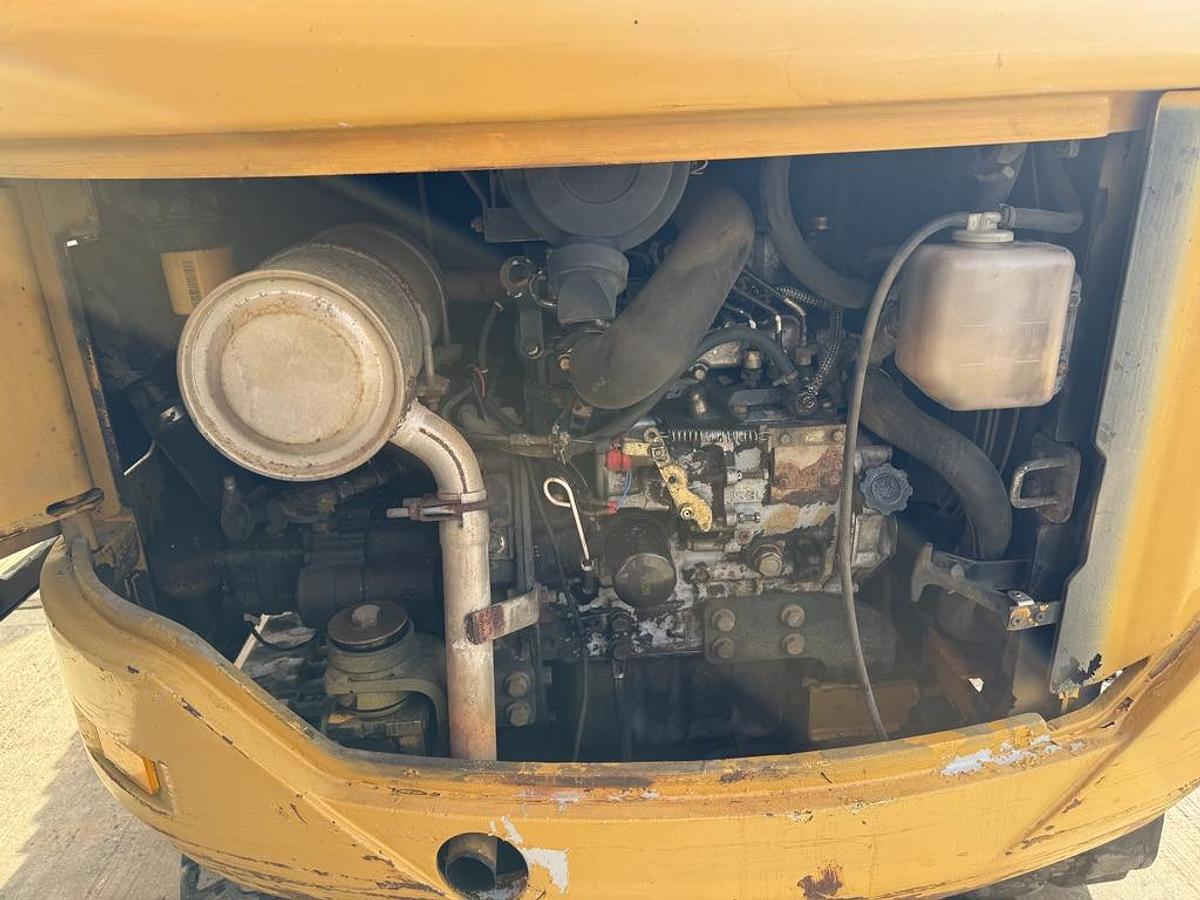 Used Caterpillar 302.5C 2.8t Mini Excavator