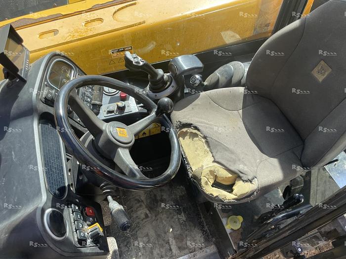 Used JCB 526-56 AGRI