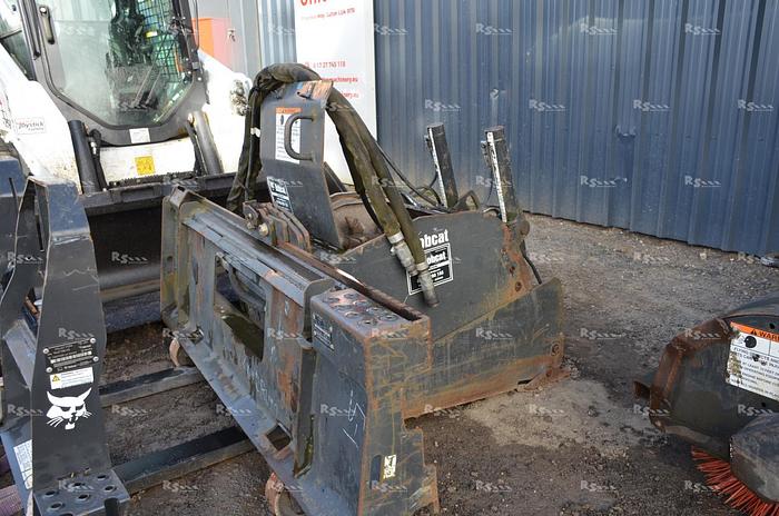 Used BOBCAT T590