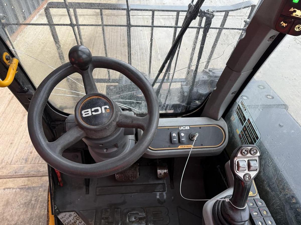 Used JCB Teletruk 30-19D 3t 4.4m Telehandler