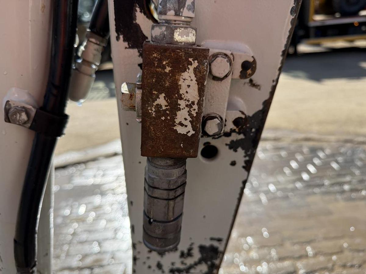 Used Takeuchi TB215R 1.6t Mini Excavator