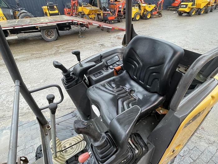 Used Volvo EC15D 1.6t Mini Excavator