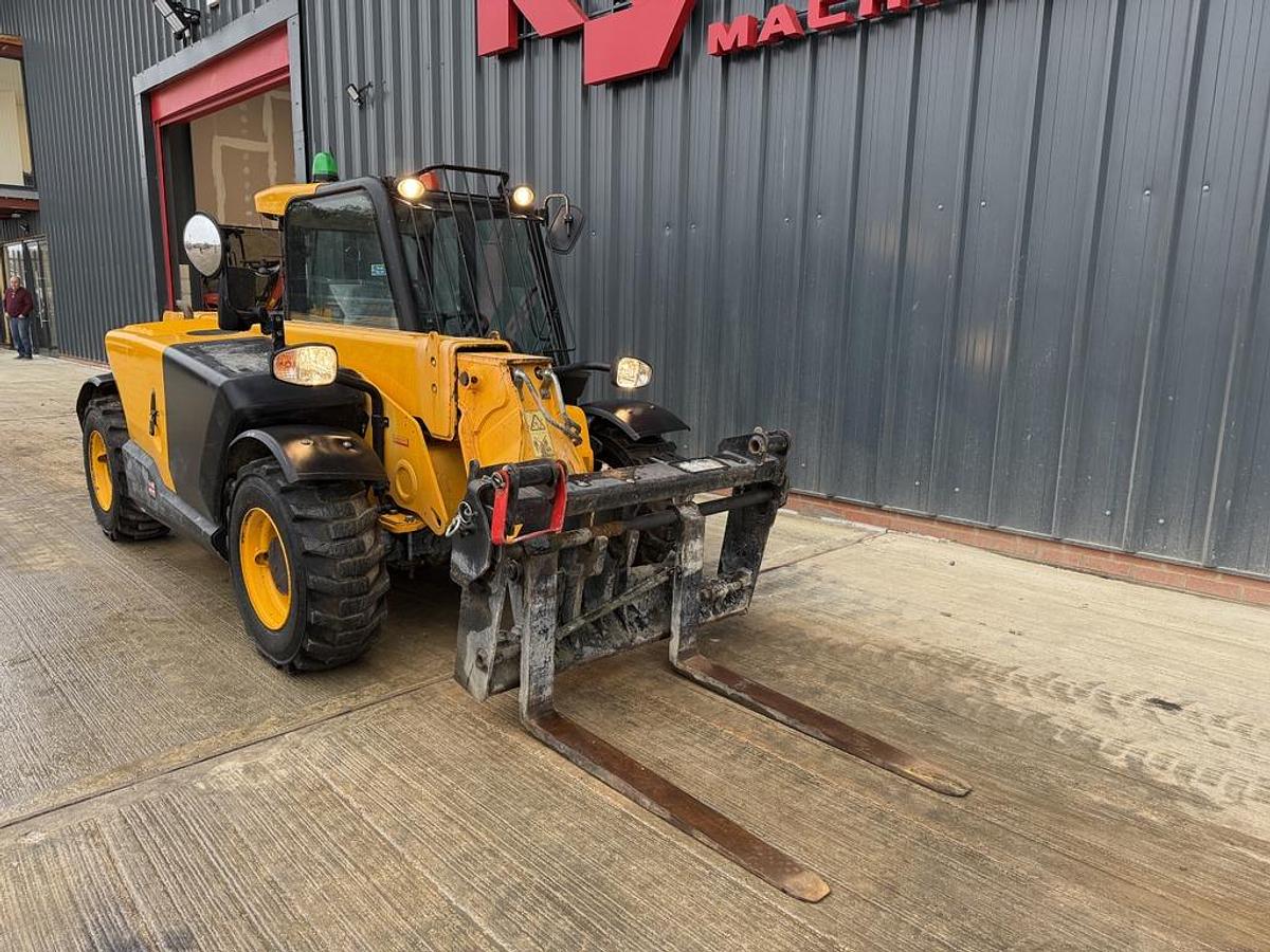 Used JCB 525-60 2.5t 6m Telehandler