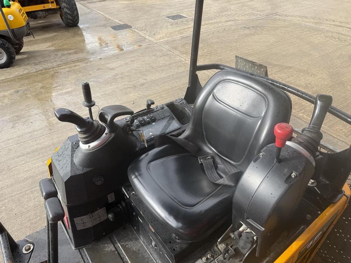 Used JCB 16C-1 1.6t Mini Excavator +2.7t Trailer