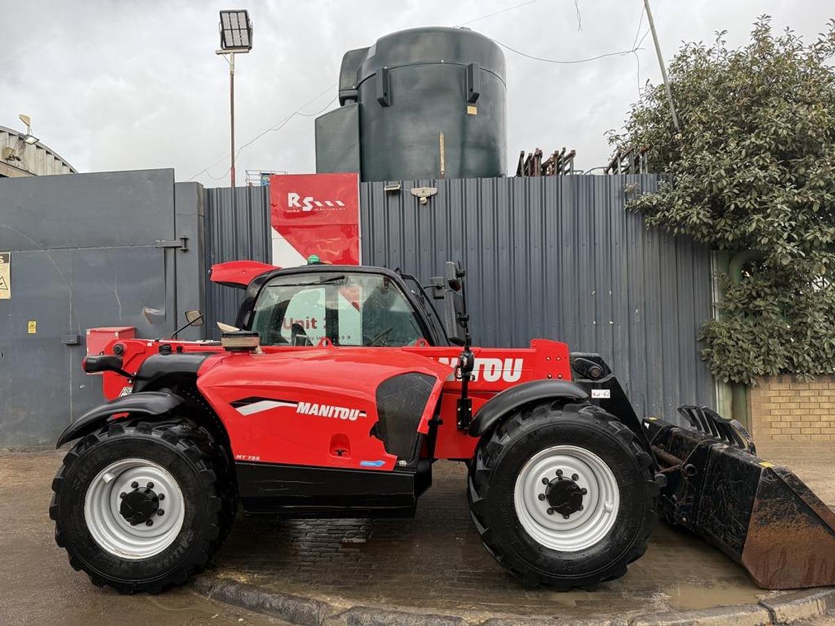 Used Manitou MT 733 7m Telehandler