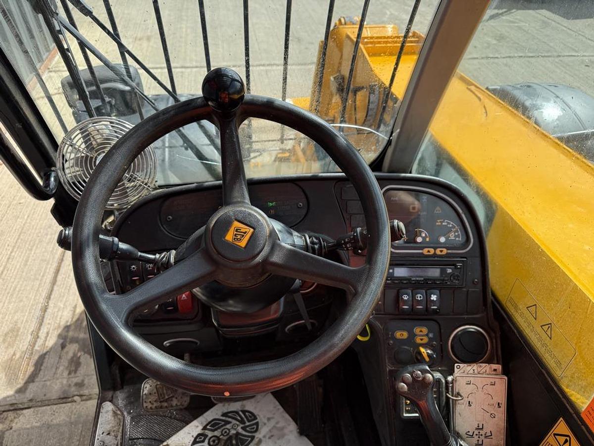 Used JCB 541-70 7m Telehandler
