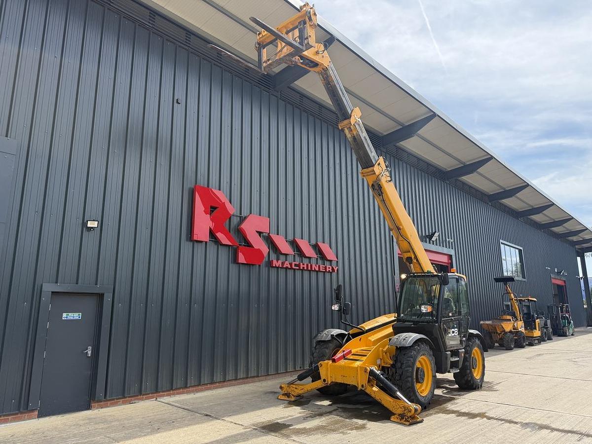 Used 2021 JCB 540-140