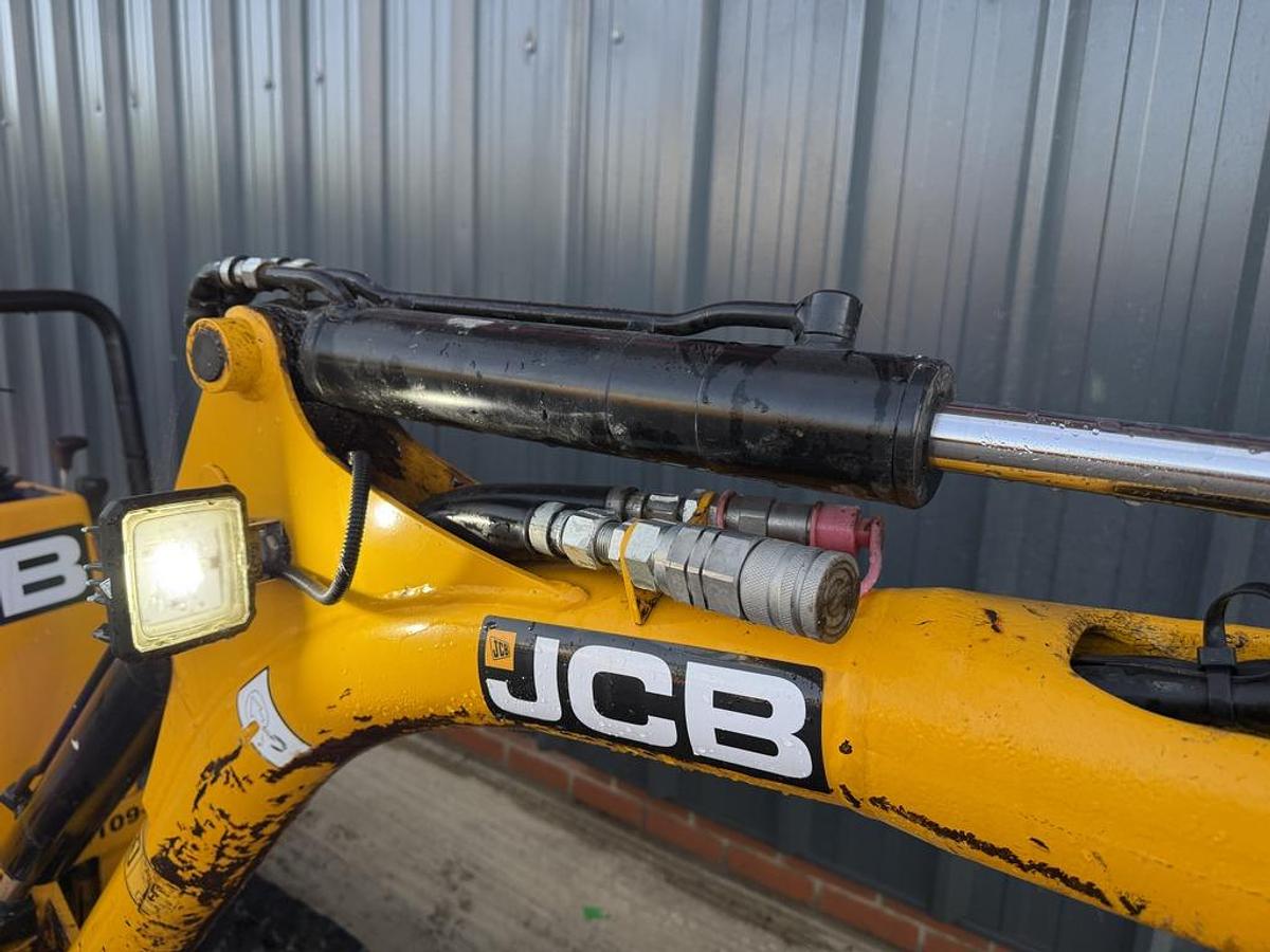 Used JCB 8008 CTS 1t Micro Excavator