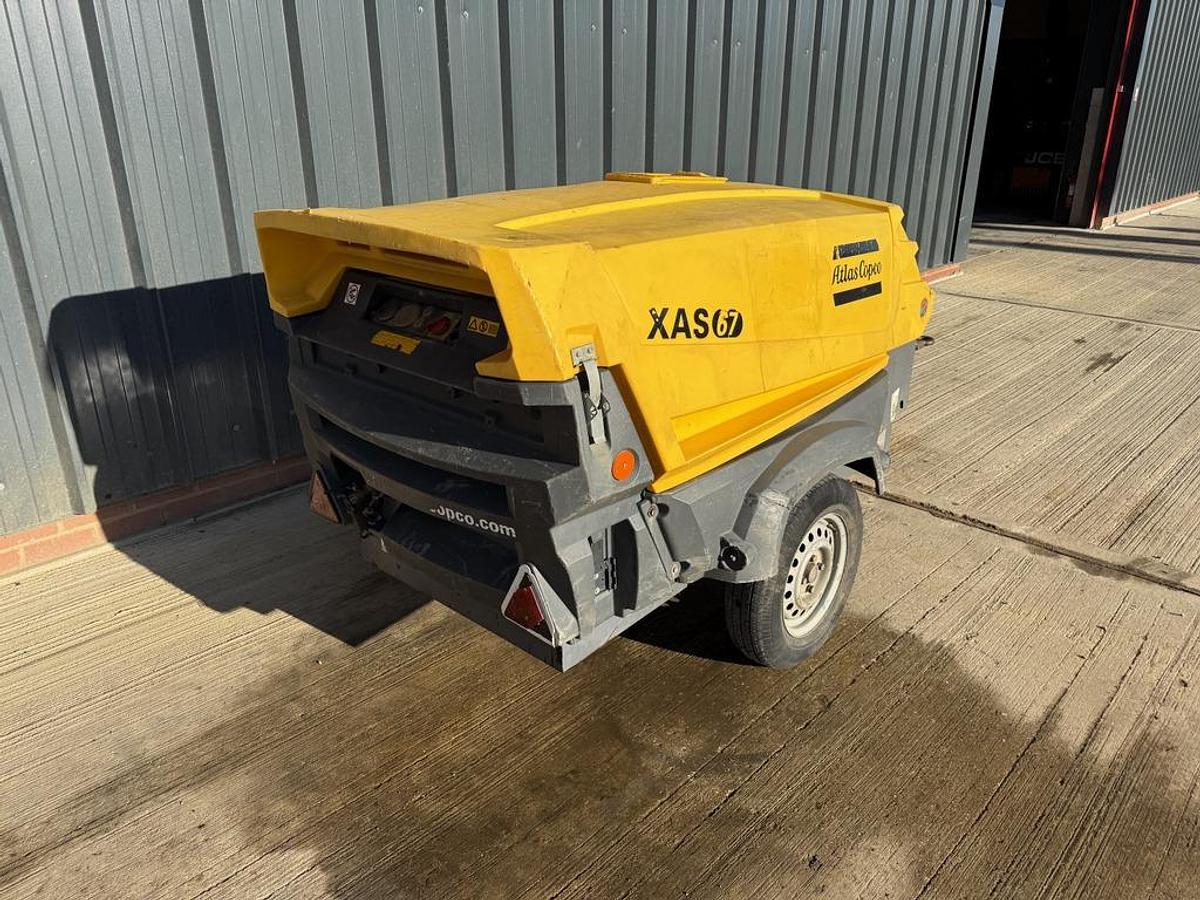 Used Atlas Copco XAS67 3.6 m3/min Compressor