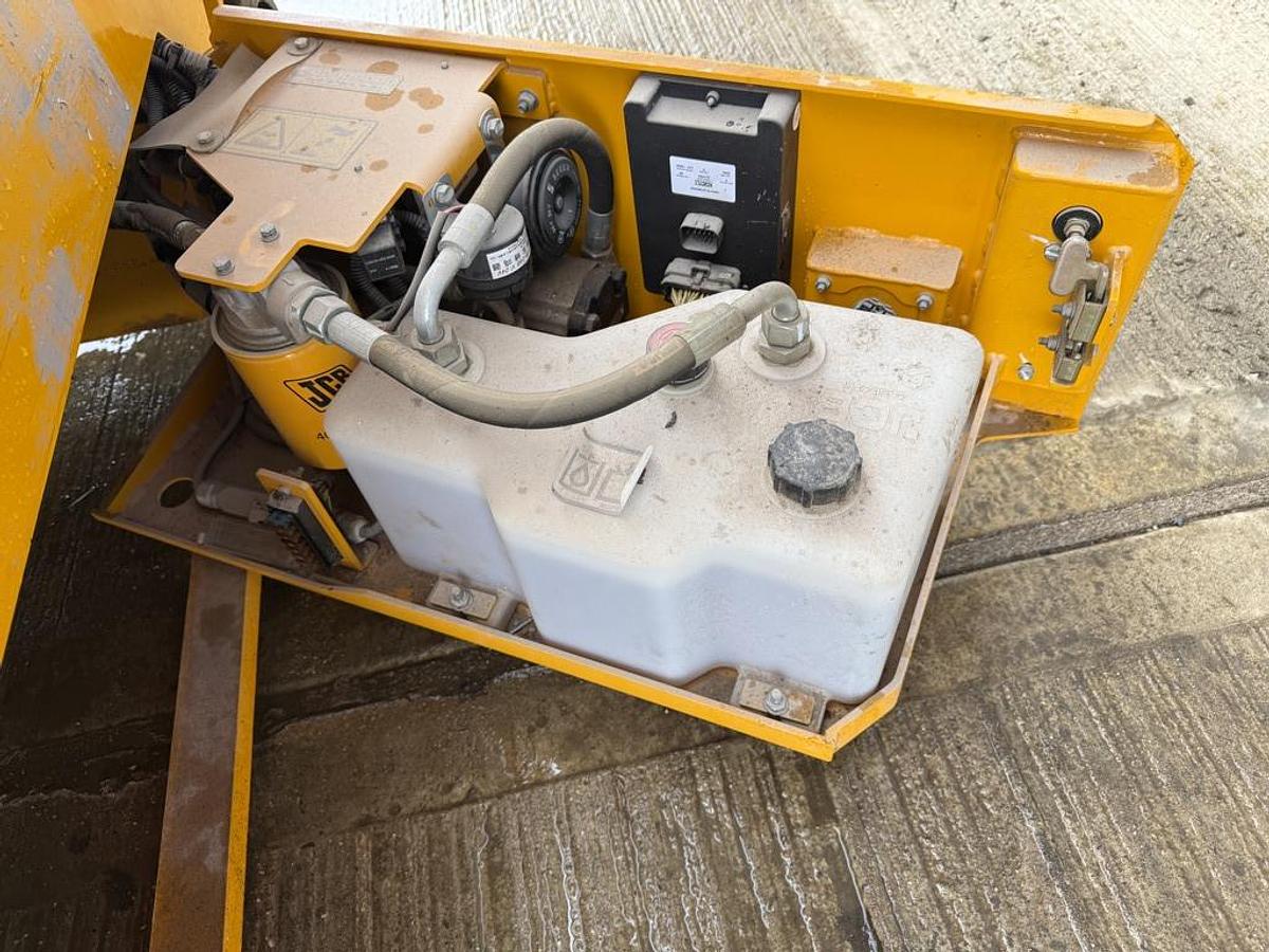 Used JCB S1930E 8m Electric Scissor Lift