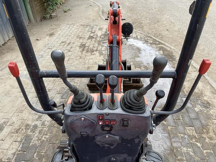 Used KUBOTA K008-3
