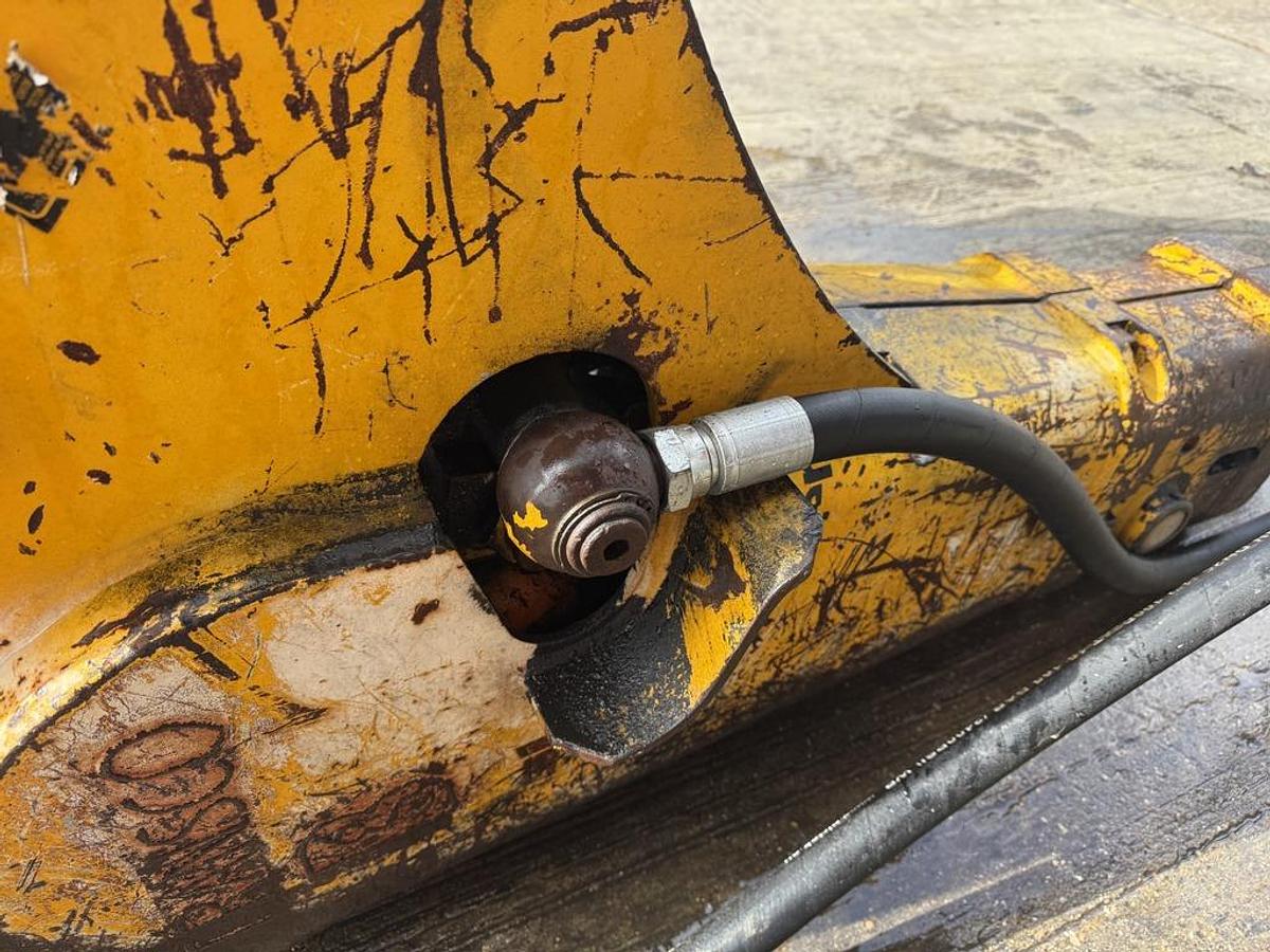 Used JCB HM360Q 5,0 - 8,5t Hydraulic Breaker for 3CX