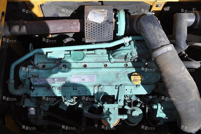 Used VOLVO EC180B LC