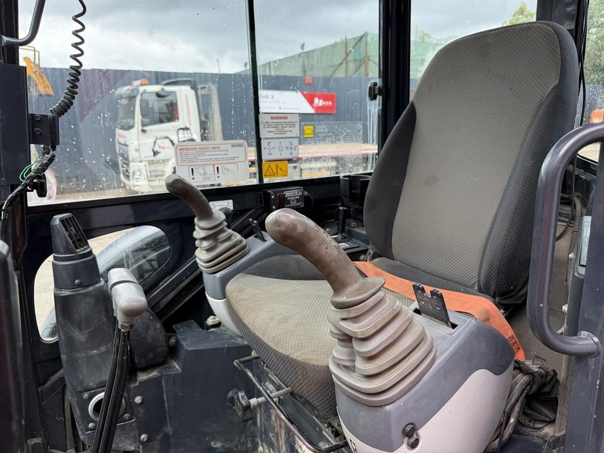 Used Hitachi ZX26 U-6 CR 2.7t Mini Excavator