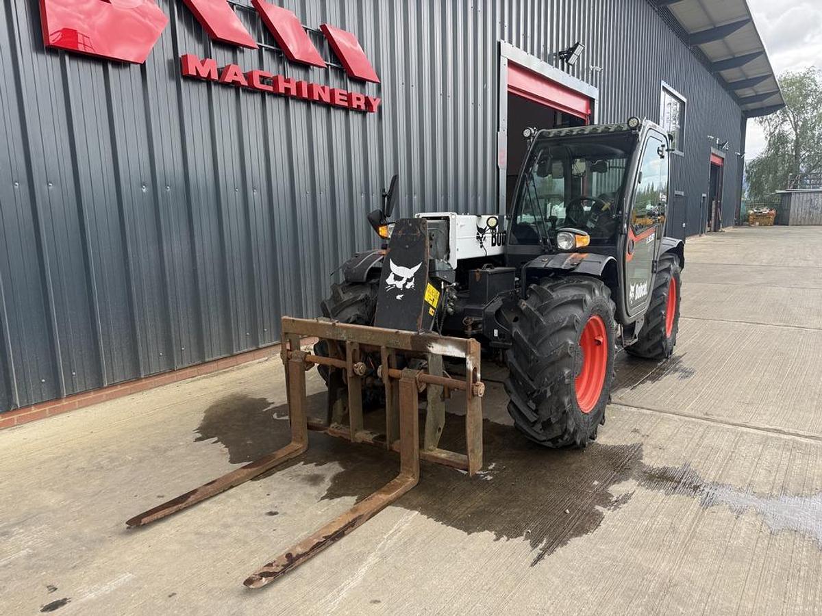 Used Bobcat TL30.60 Agri 6m Telehandler