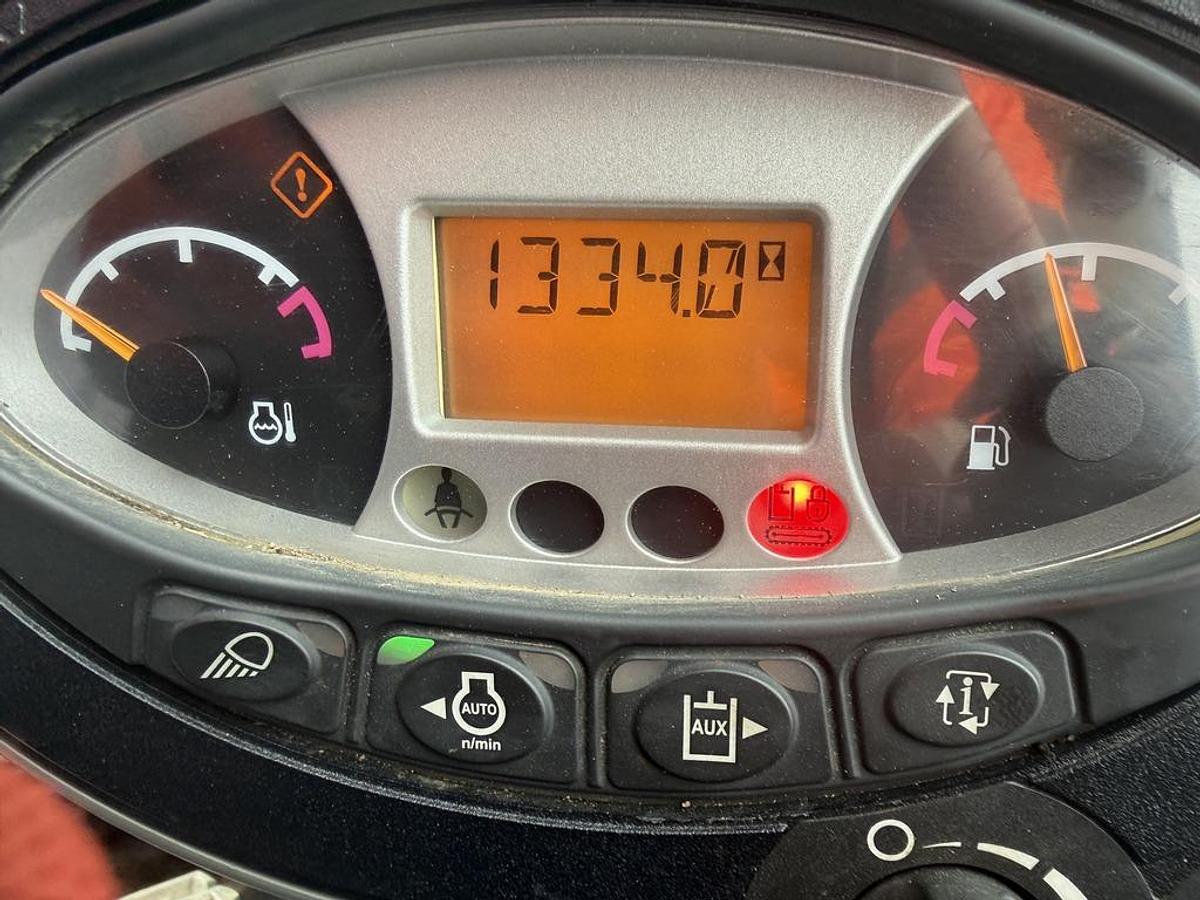 Used Bobcat E27Z 2.7t Mini Excavator