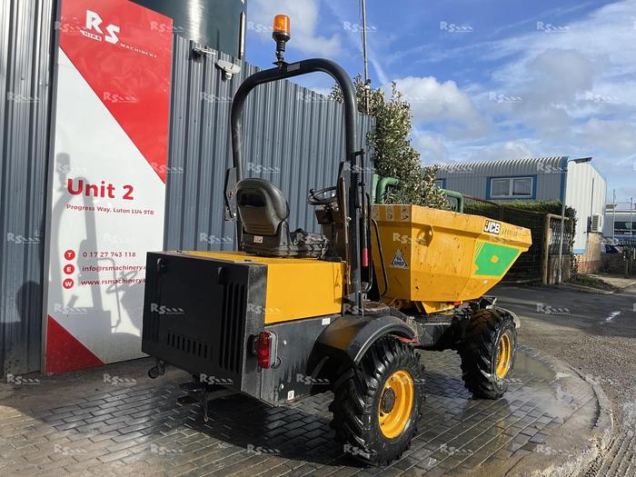 Used JCB 3TSTM