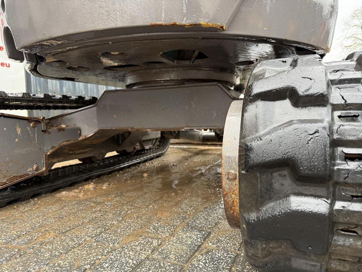 Used Volvo ECR25D 2.5t Mini Excavator