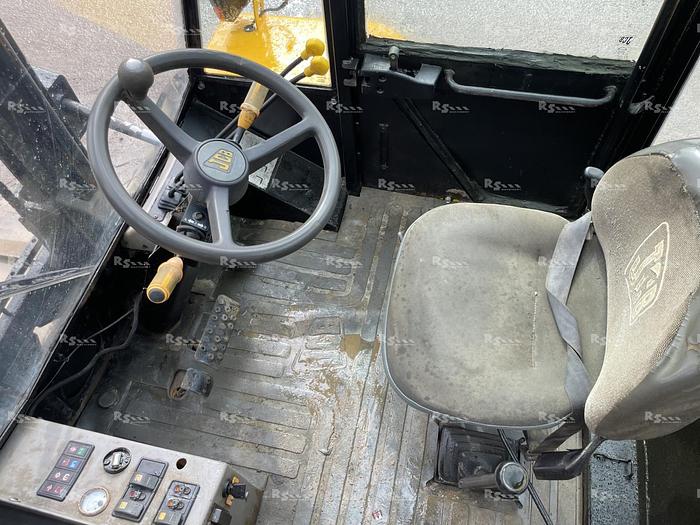 Used JCB 926