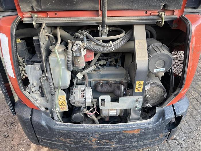 Used KUBOTA KX016-4