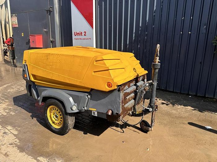 Used ATLAS COPCO XAS67