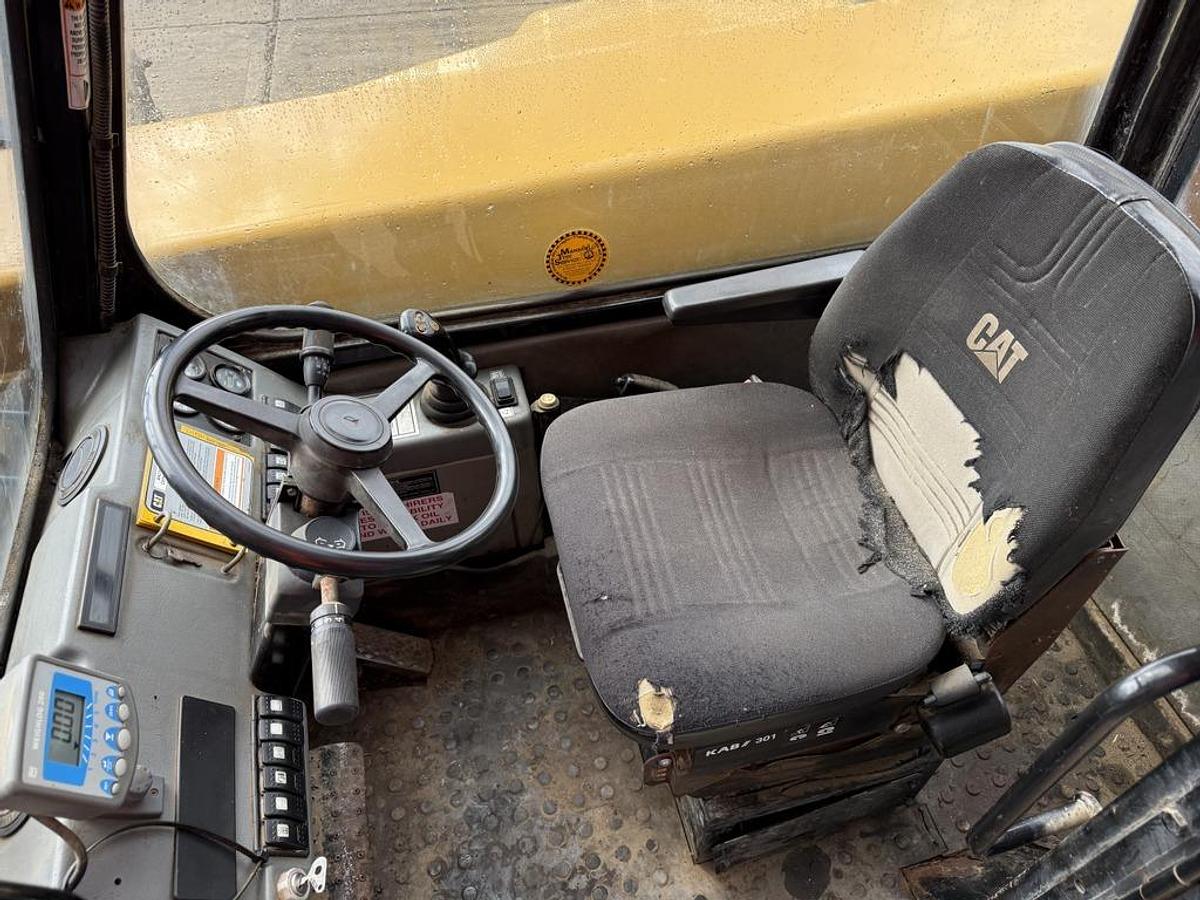 Used Caterpillar TH63 12.5m 3t Telehandler