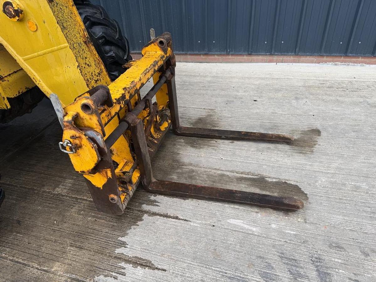 Used JCB 535-95 9.5m 3.5t Telehandler